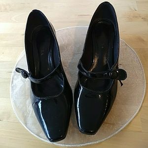 Neuaura Vegan Pleather Black Heels, Artisan-Made